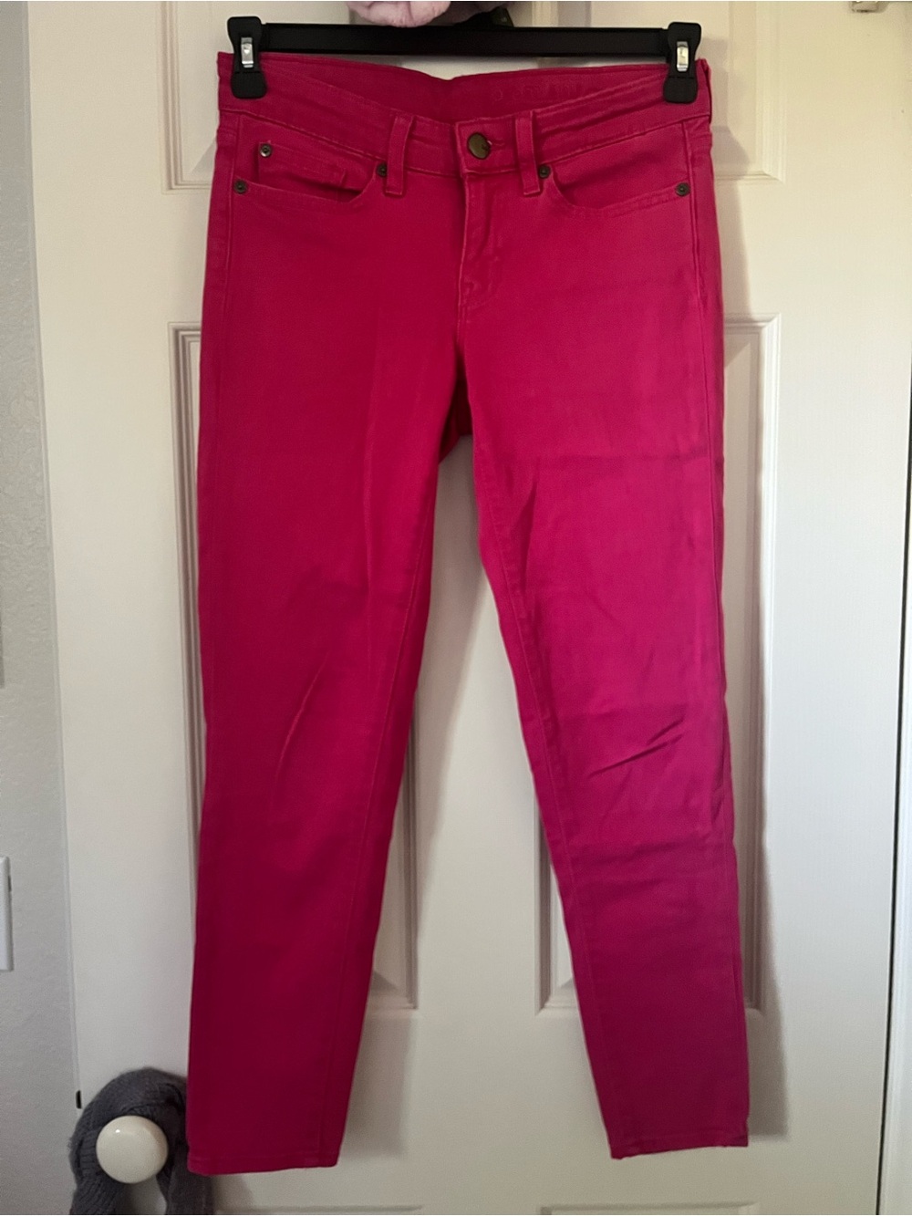 gap women's premium super skinny crop jeans in vibrant hot pink